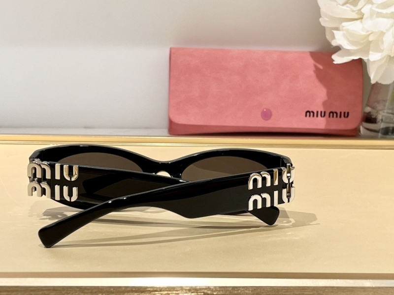 MIU MIU